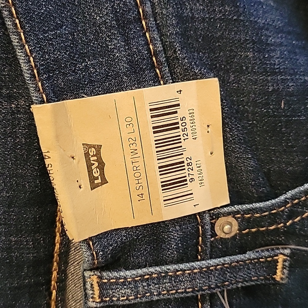 Levi's 311 Shaping Skinny Jeans - Picture 5 of 11